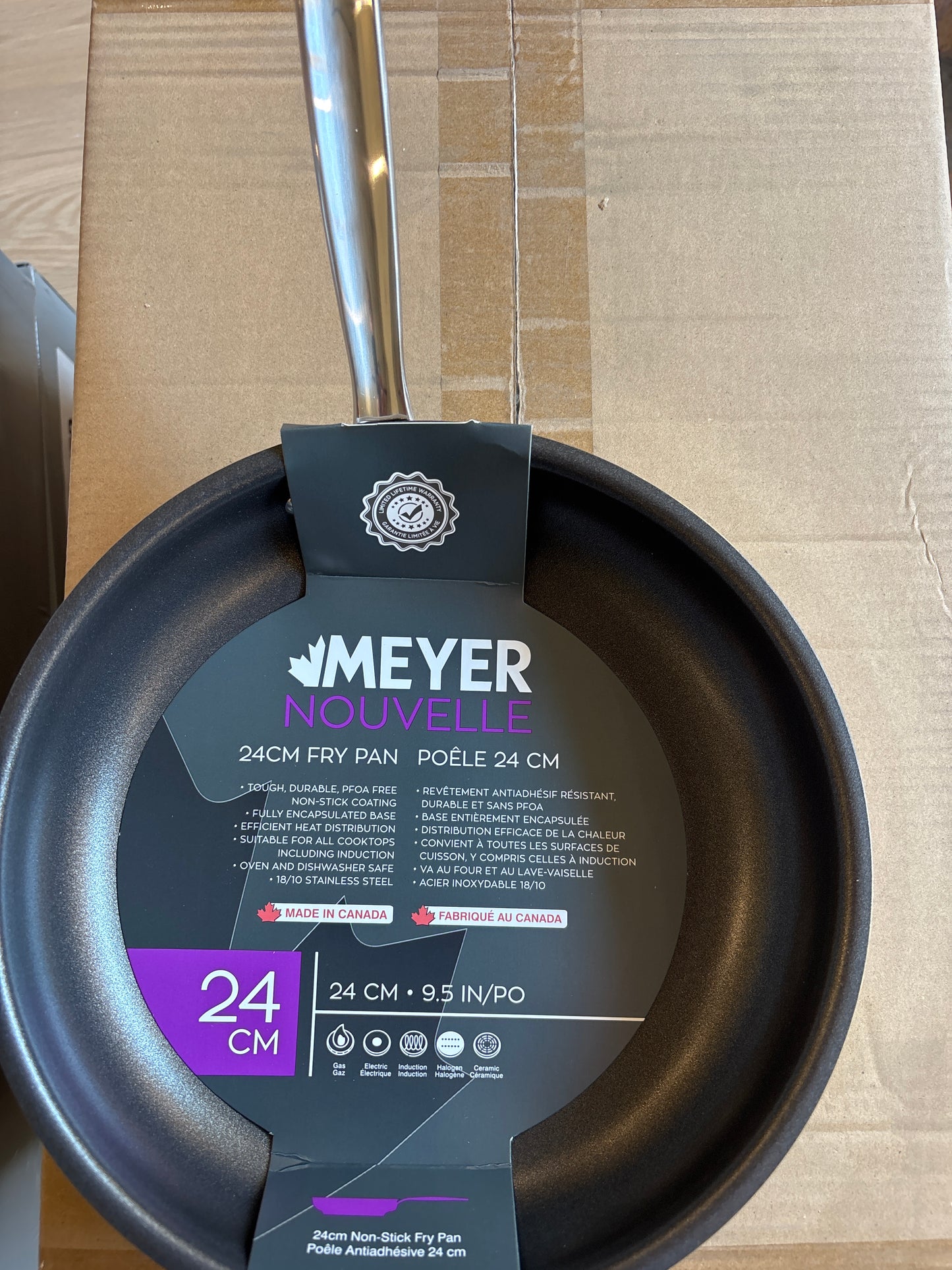 MEYER - Nouvelle 24 cm Frying Pan NON STICK