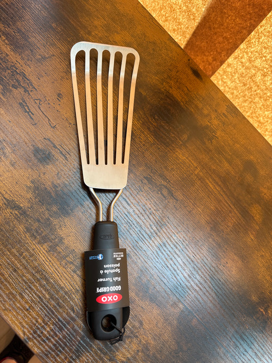 Oxo Good Grips Fish Turner