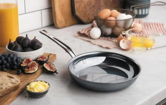HESTAN - NanoBond Skillet - 8.5"