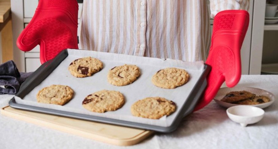 Silicone Oven Mitt