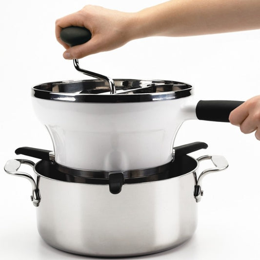 OXO Good Grips - Food Mill