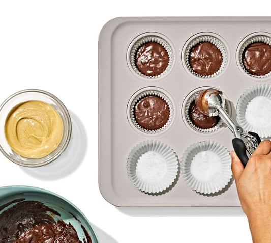OXO Good Grips - Ceramic Muffin Tin