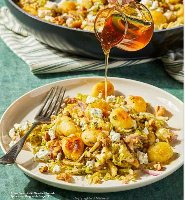 The Skillet Cookbook - America's Test Kitchen