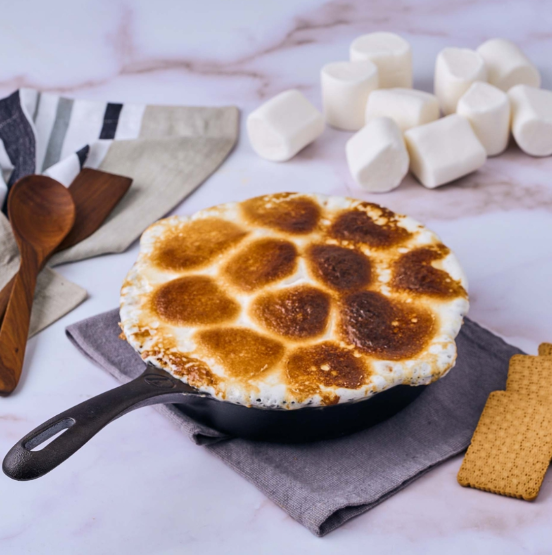 VICTORIA Cast Iron - 8” Skillet