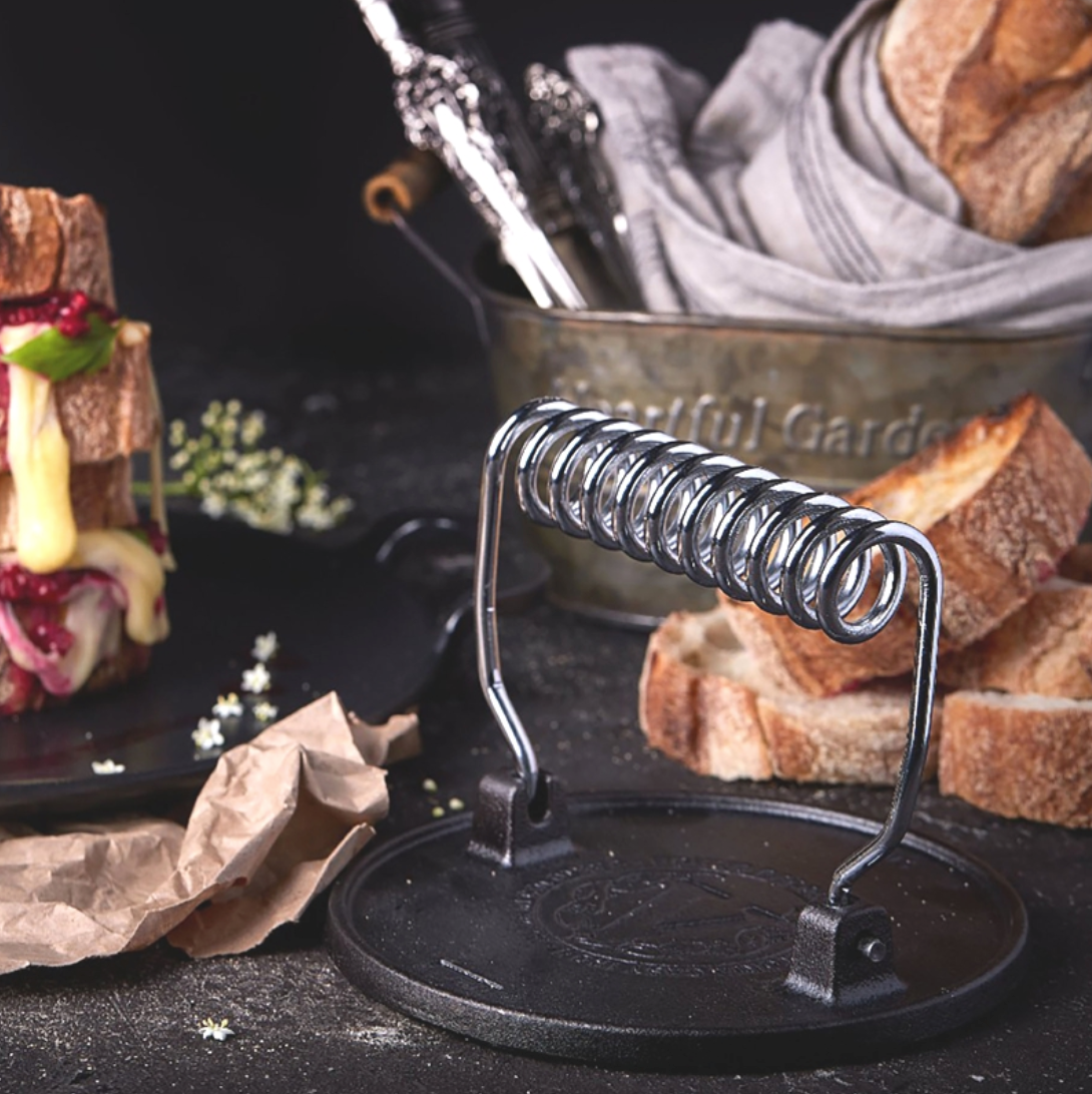 VICTORIA Cast Iron - Circular Burger Press