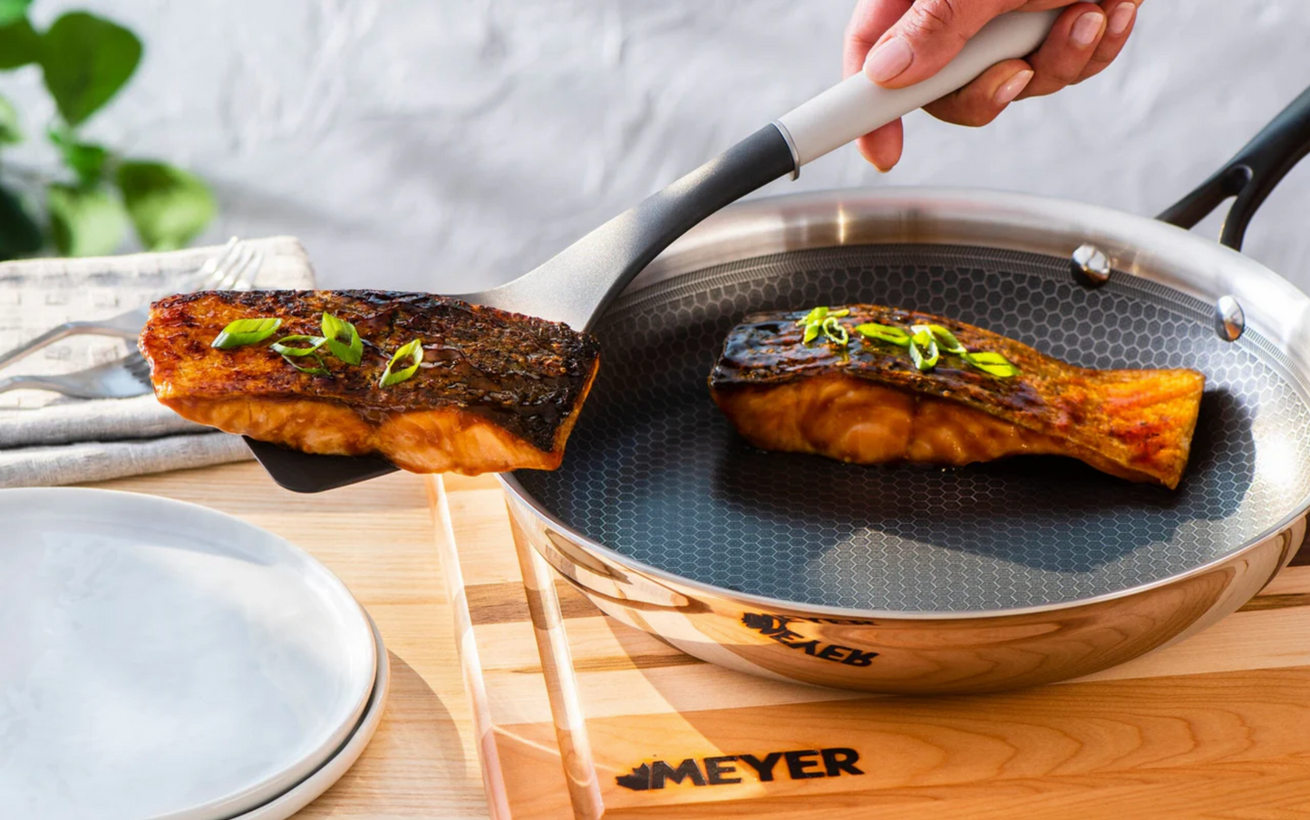 MEYER - Hybrid Clad 24cm Frying Pan